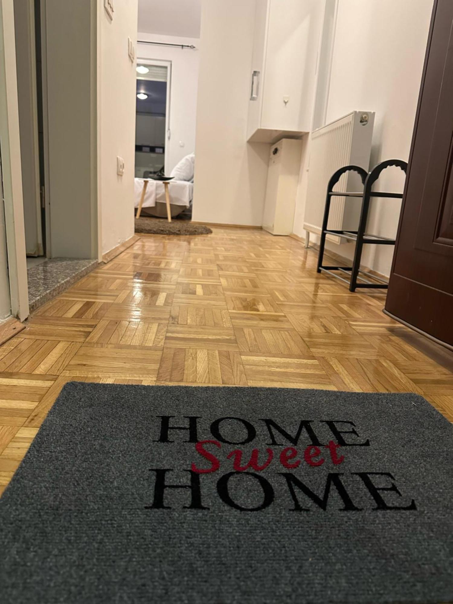 Apartment Guri Prisztina Zewnętrze zdjęcie
