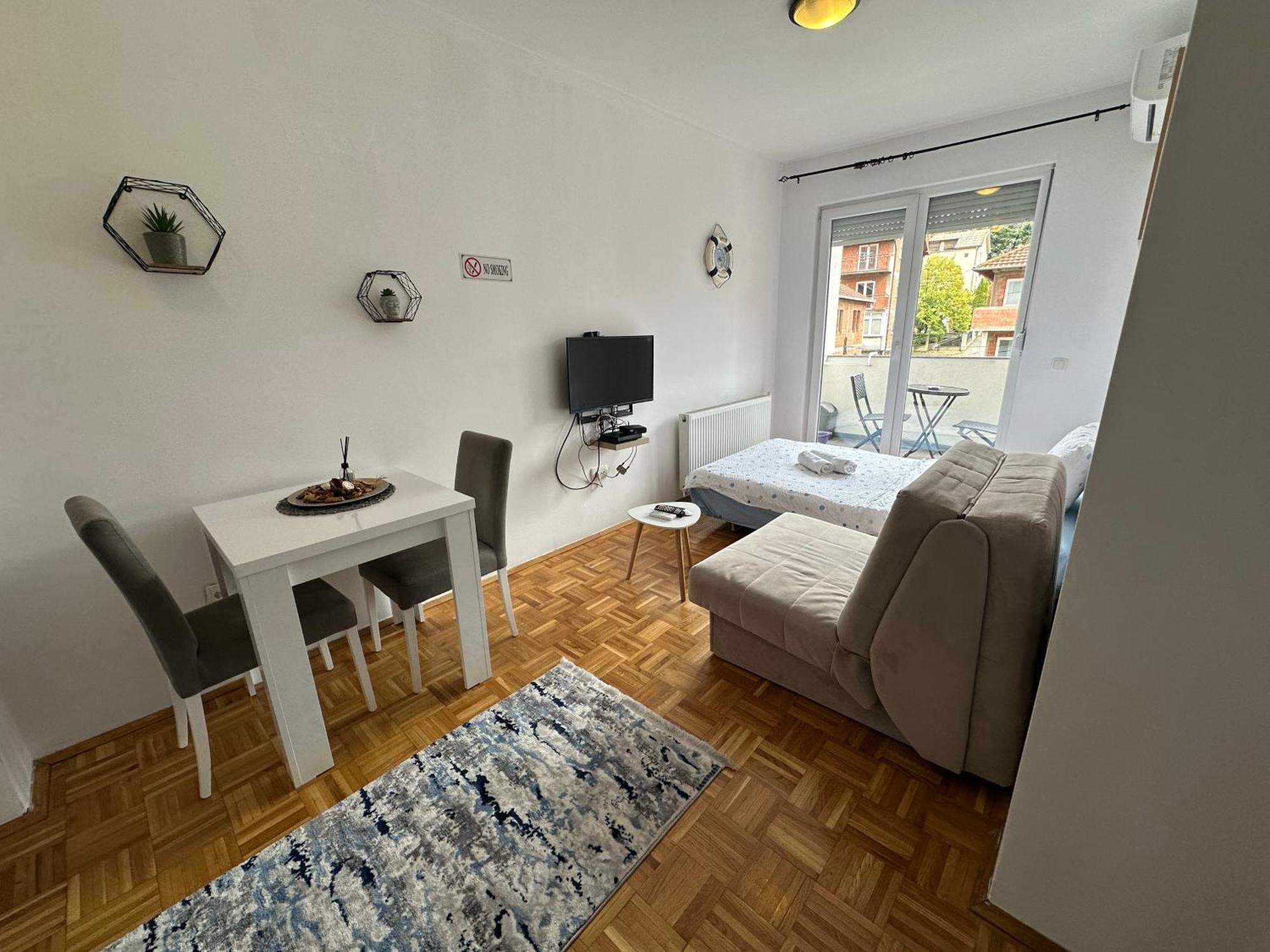 Apartment Guri Prisztina Zewnętrze zdjęcie